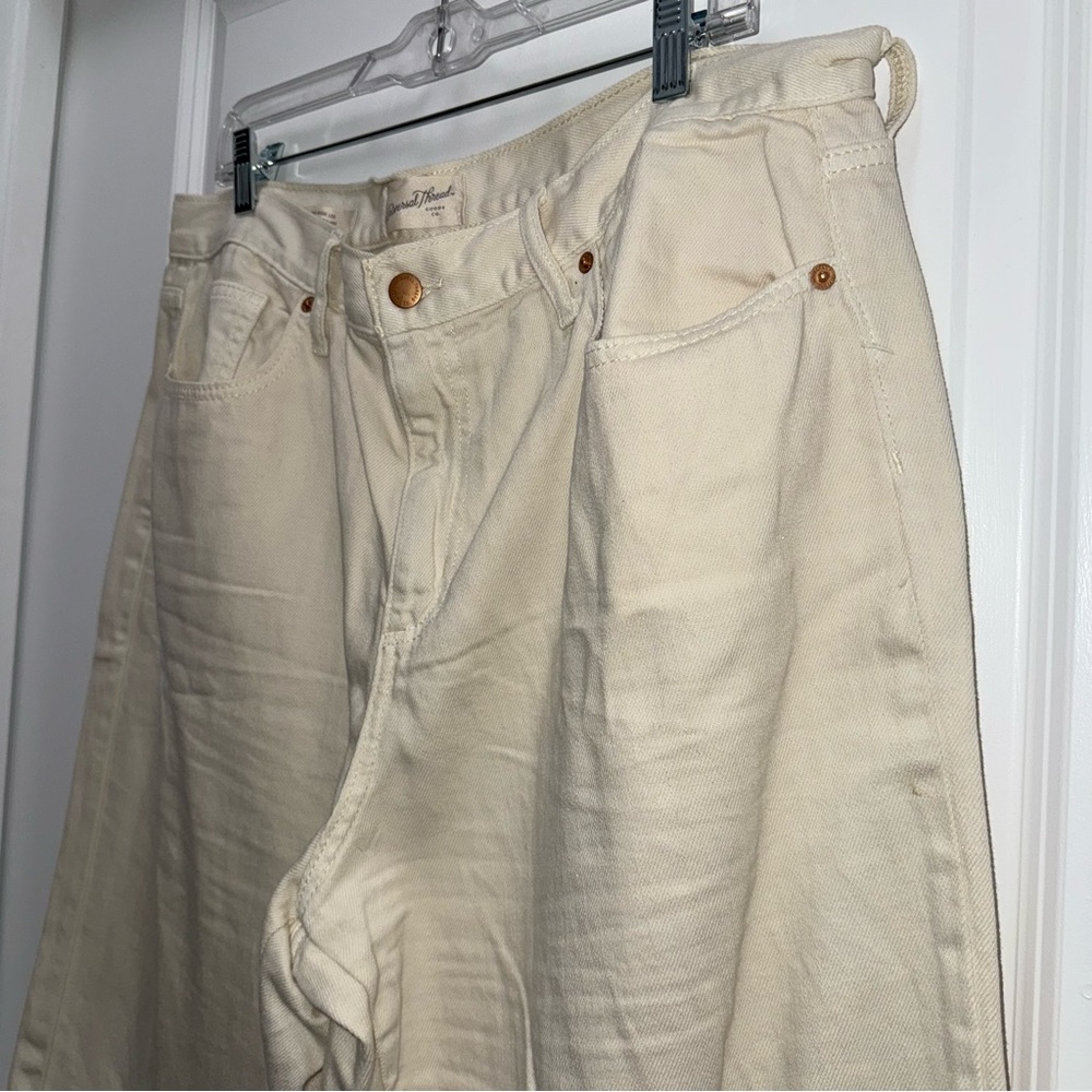 Target Universal Thread Off White Relaxed Wide Leg Jeans - Picture 4 of 8